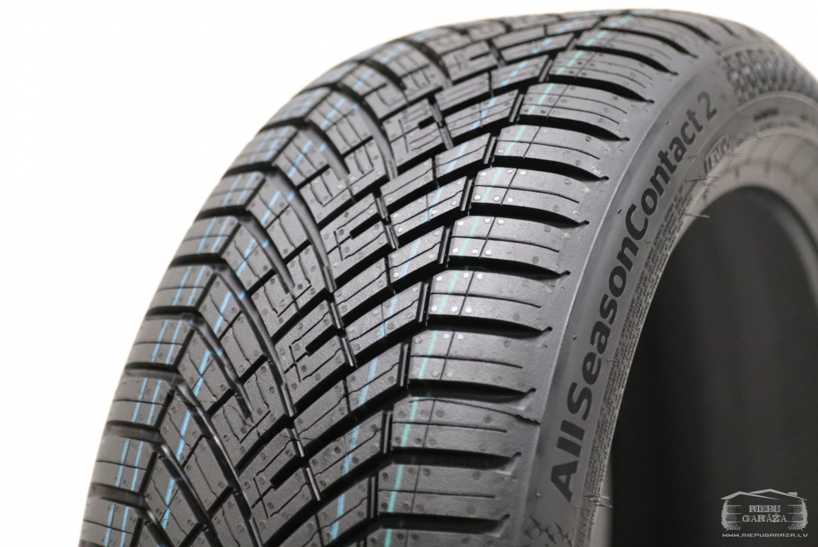 Гуми за кола CONTINENTAL ASC2XLEV XL 185/65 R15 92T
