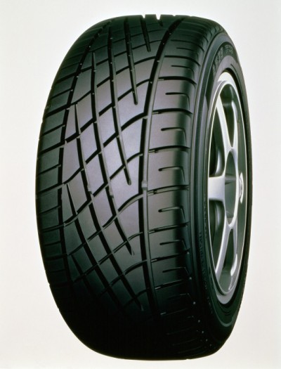 YOKOHAMA A539 185/50 R14 77V Anvelope auto YOKOHAMA A539 185/50 R14 77V